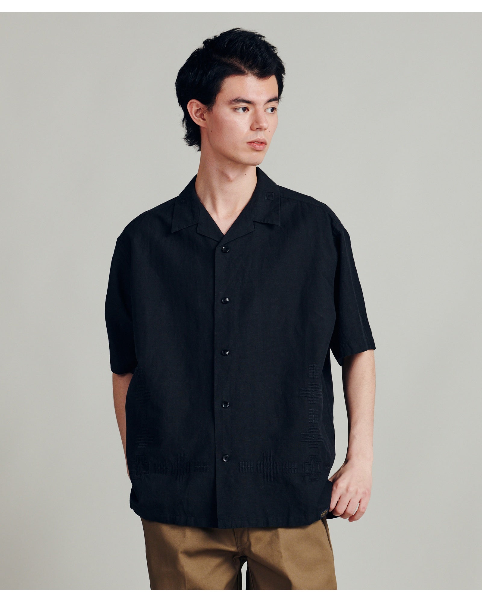 今季発売のミリタリーエンブロイダリーシャツ(GENIUS) 今季発売のミリタリーエンブロイダリーシャツ(GENIUS)