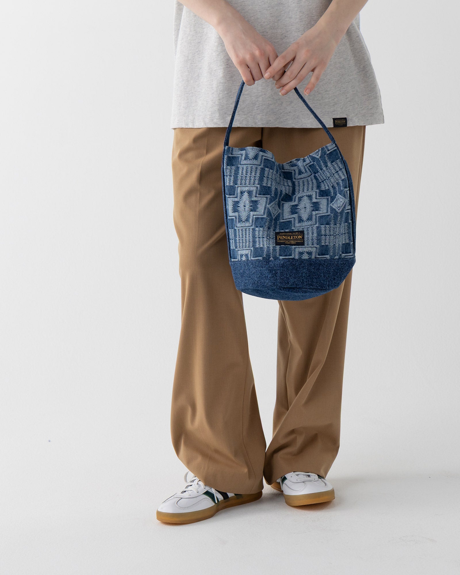 ジャガードデニム・トートバッグ - INDIGO – PENDLETON WOOLEN MILLS