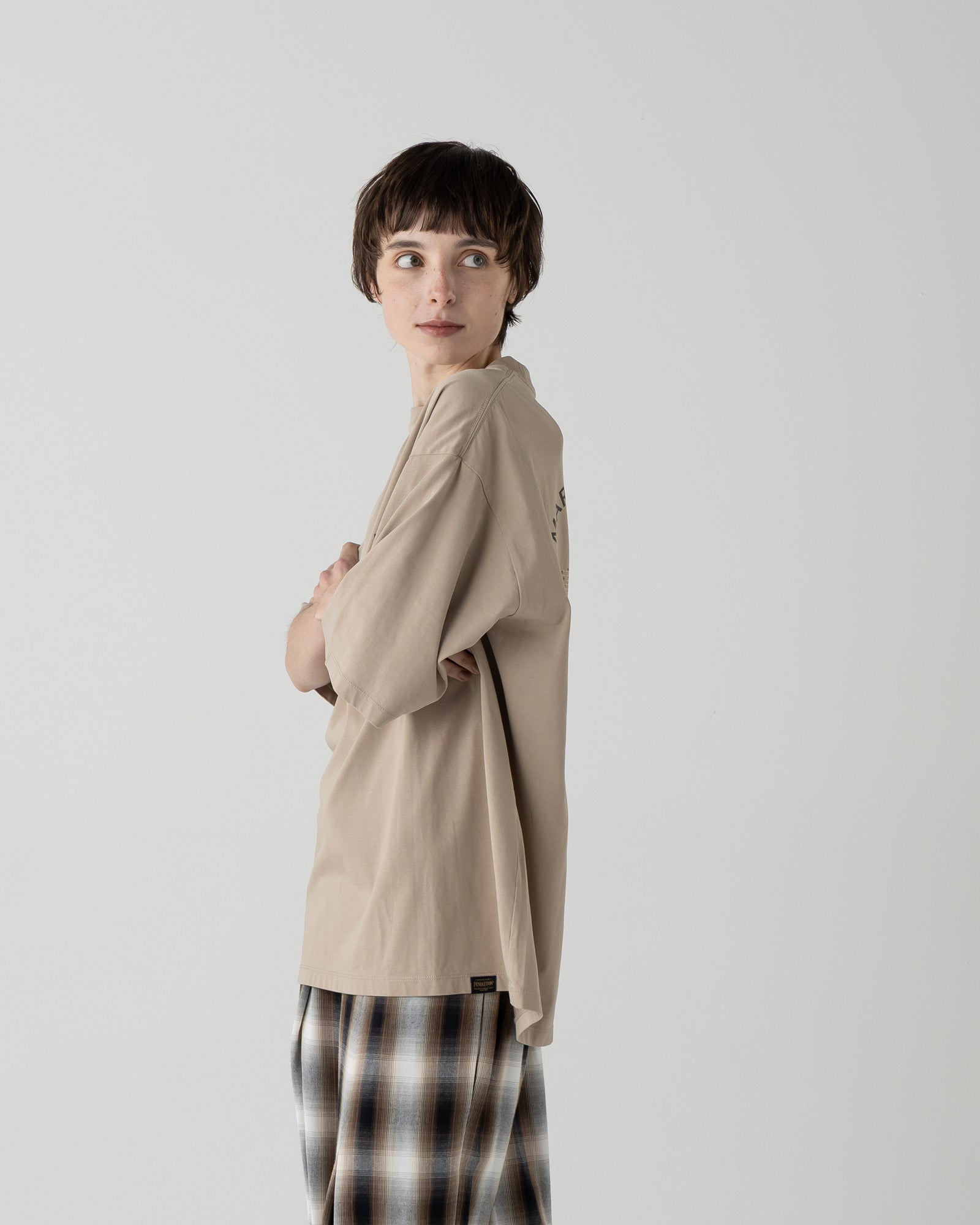 バックプリント・ティ - GREGE【BUFFALO】