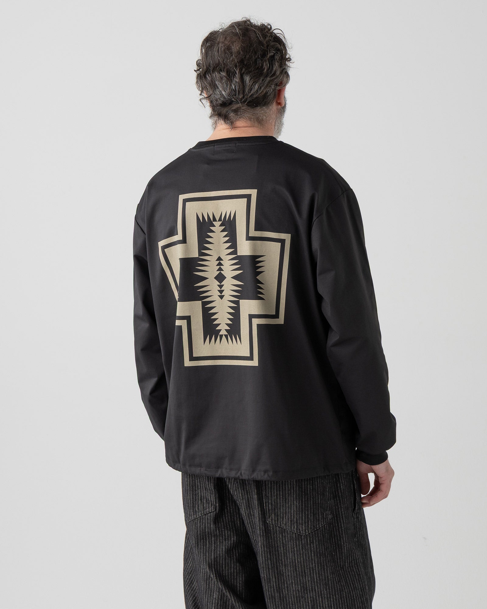 速乾バックプリント L/S Tシャツ - BLACK【HARDING】 – PENDLETON