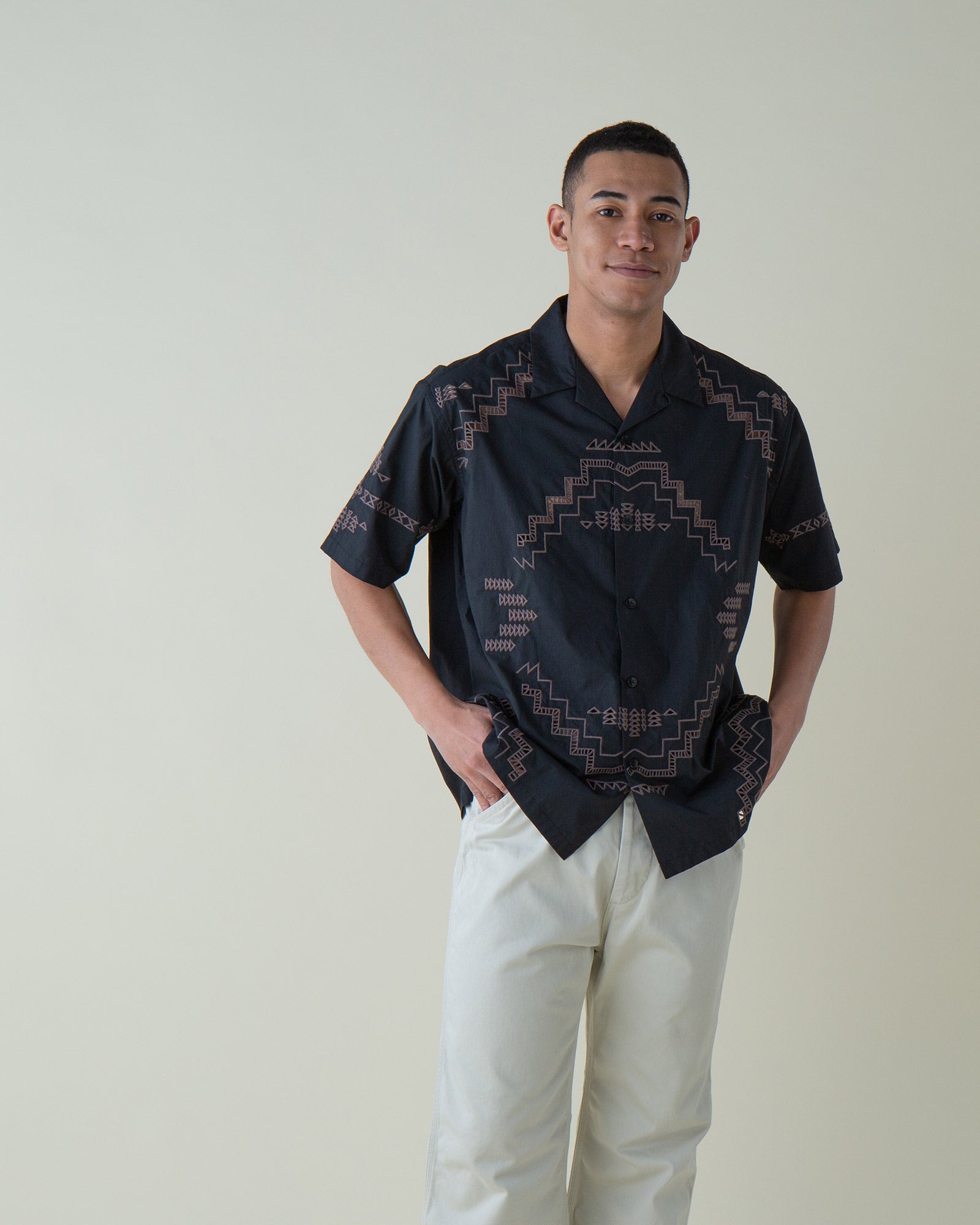 45R 華夏　カットワーク　長袖シャツ　2 45R】シャツ｜1977年創業、日本の服。丈夫で長持ち、気持ちの