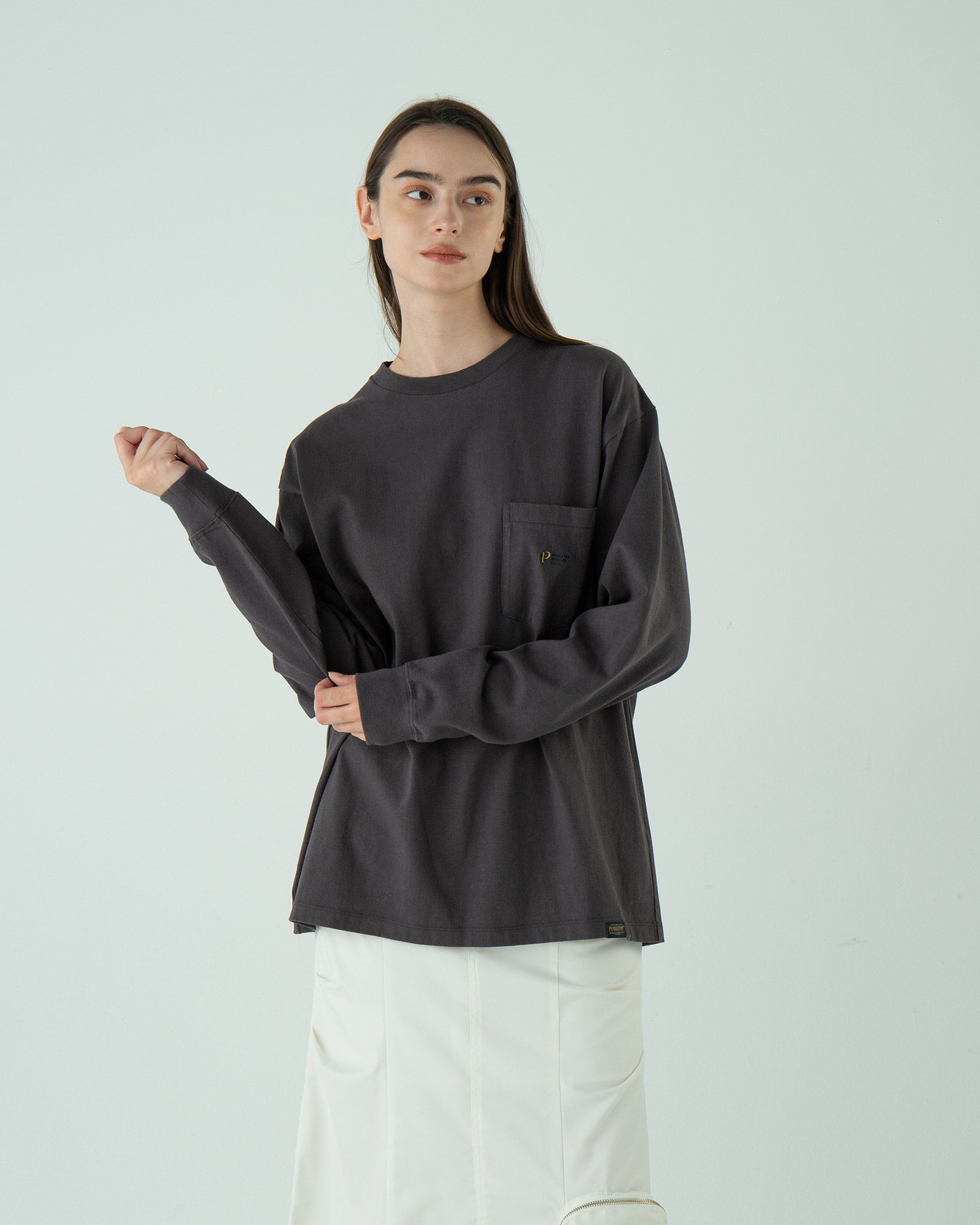 ロゴ・EMB LS ティ