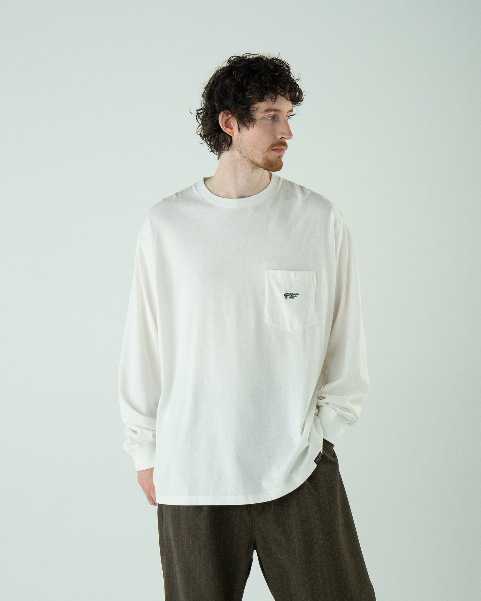 ロゴ・EMB LS ティ