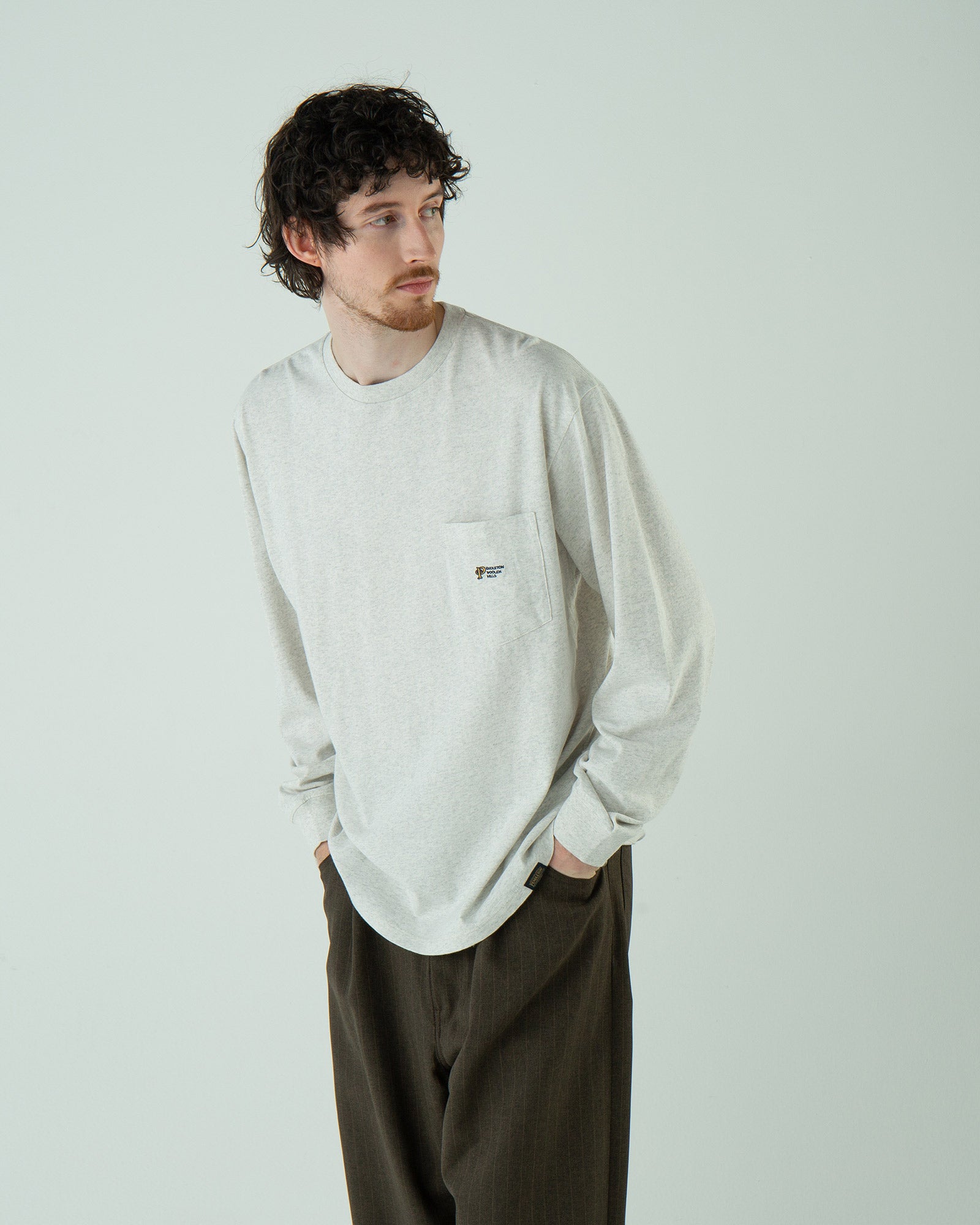 ロゴ・EMB LS ティ