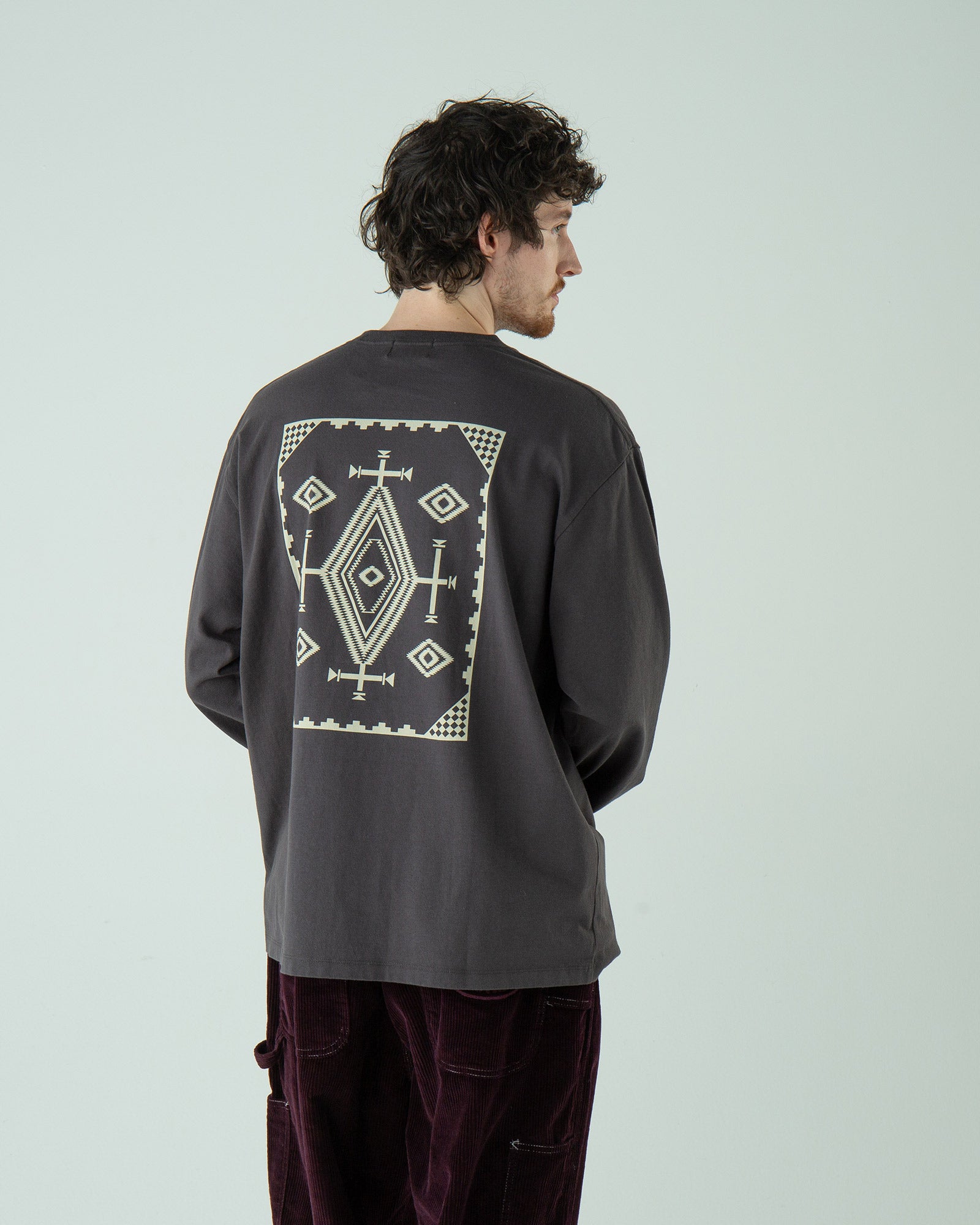 バックプリント・LS ティ