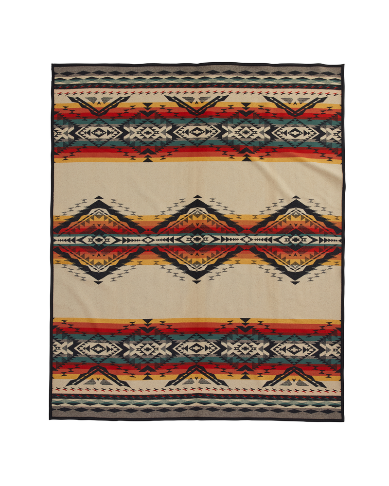 ジャガードアンナップドローブ