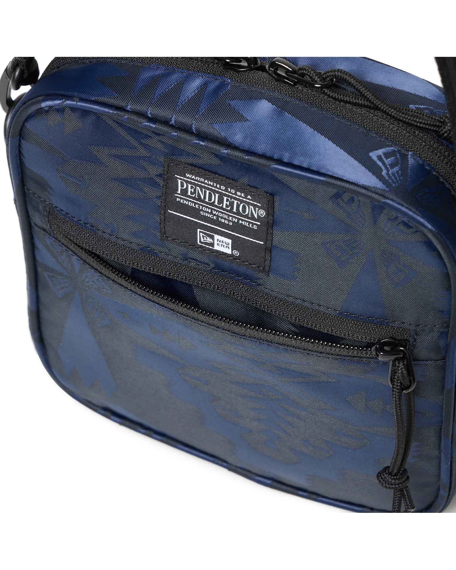 スクエア ショルダーポーチ 1.5L New Era x Pendleton – PENDLETON