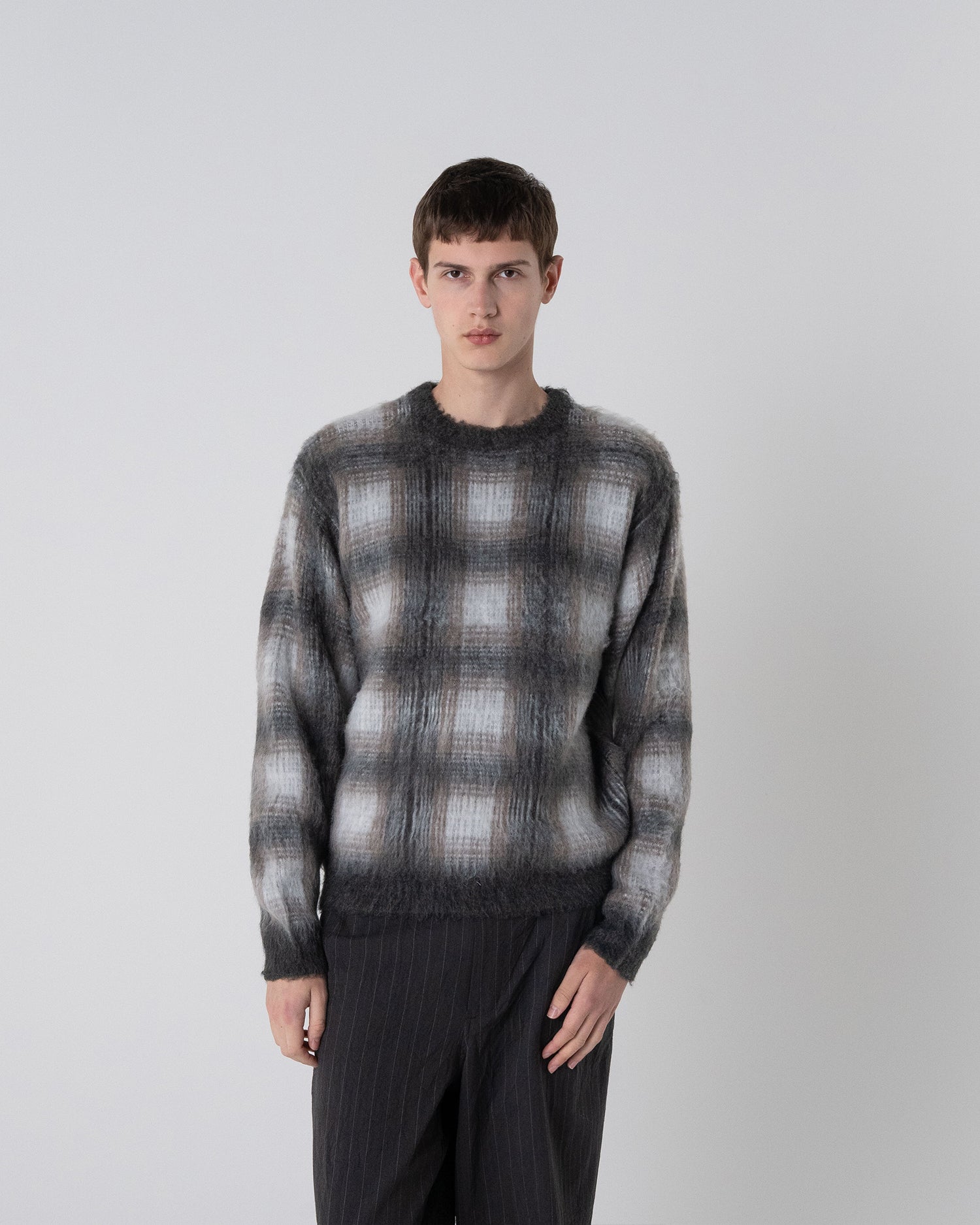 モヘア混シャギーチェッククルーネックニット – PENDLETON WOOLEN