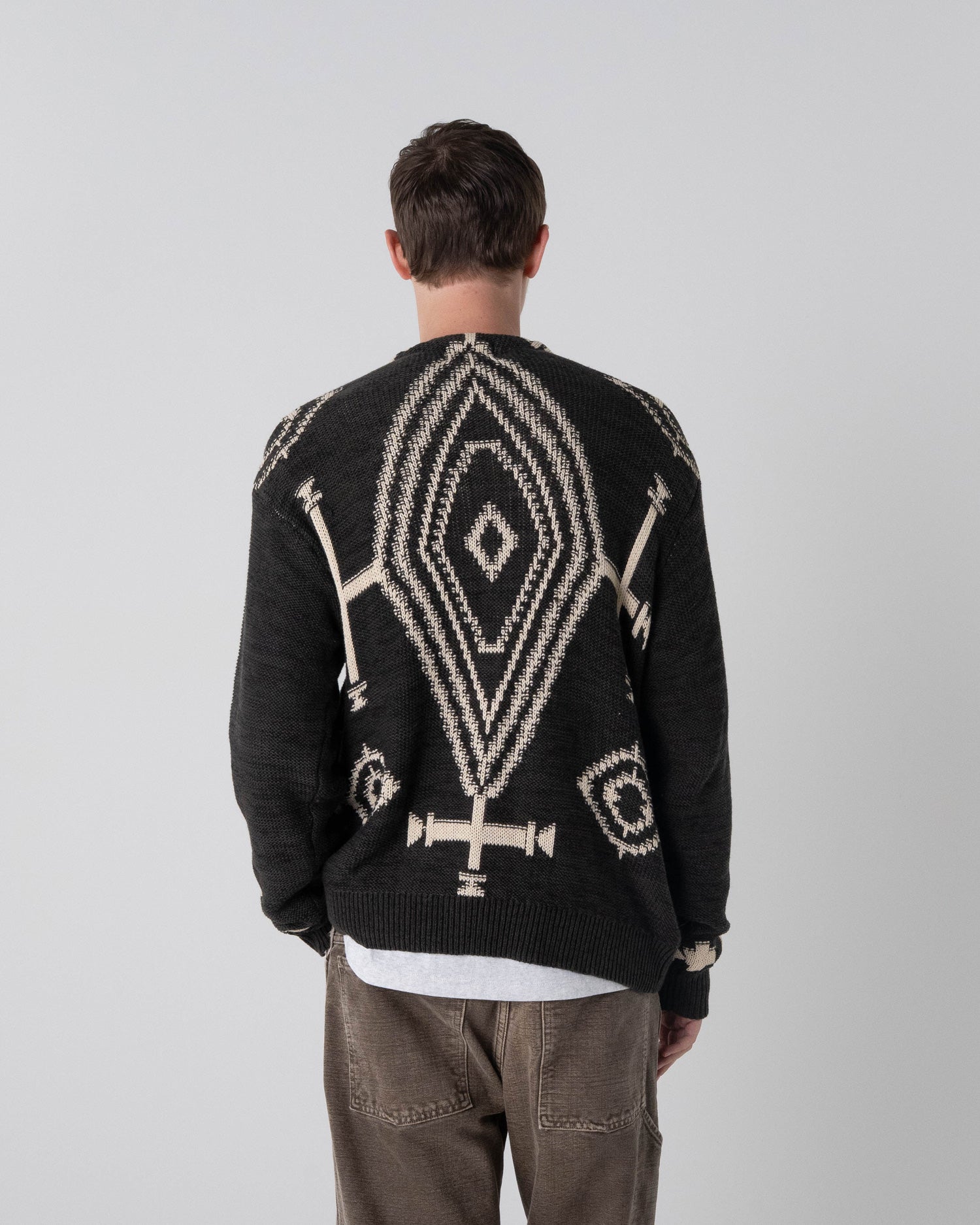 マルチジャガード Vネックカーディガン – PENDLETON WOOLEN MILLS