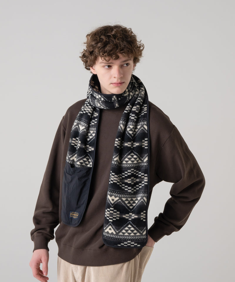 FLEECE MUFFLER