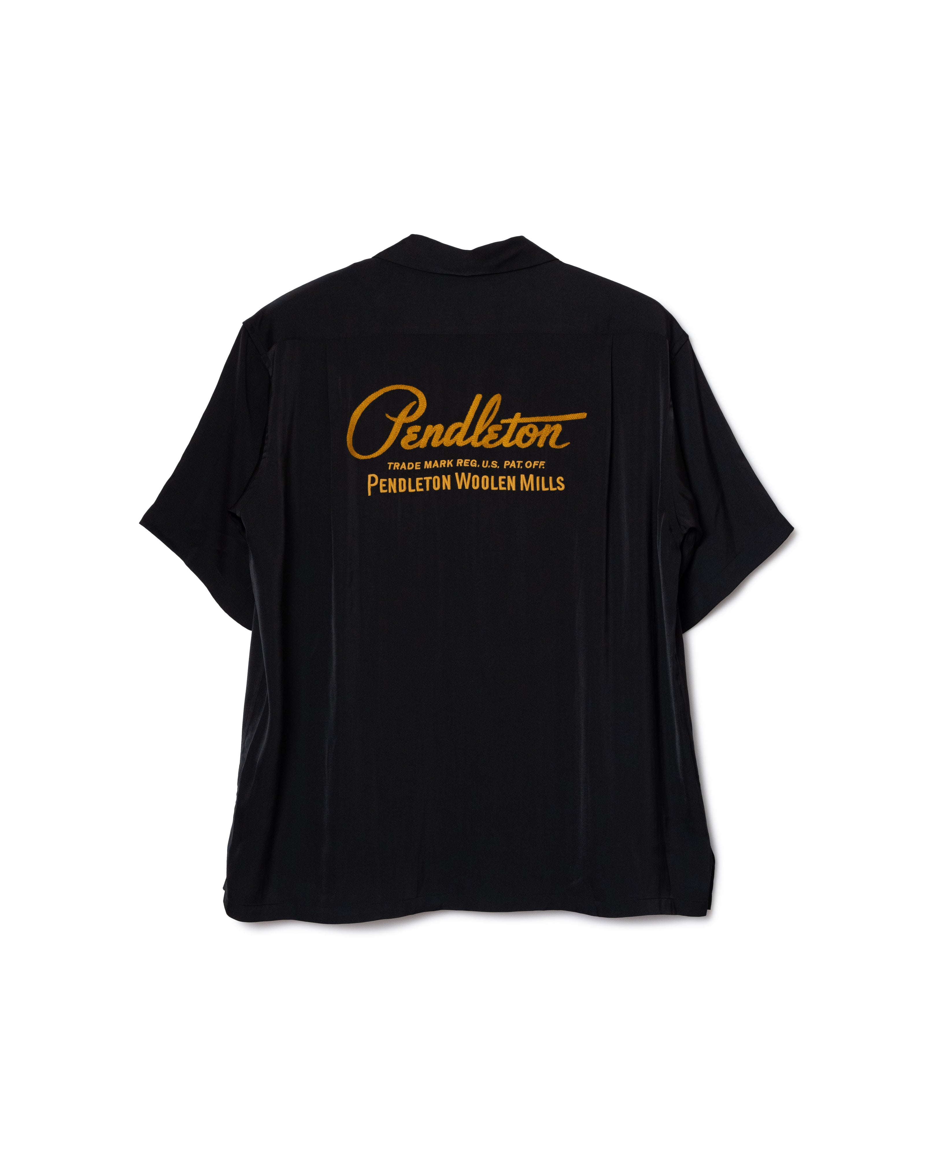 黒の半袖シャツ Bのロゴ付き 楽天市場】ACE FLAG Tシャツ 半袖 メンズ 春夏用 黒 大きいサイズ