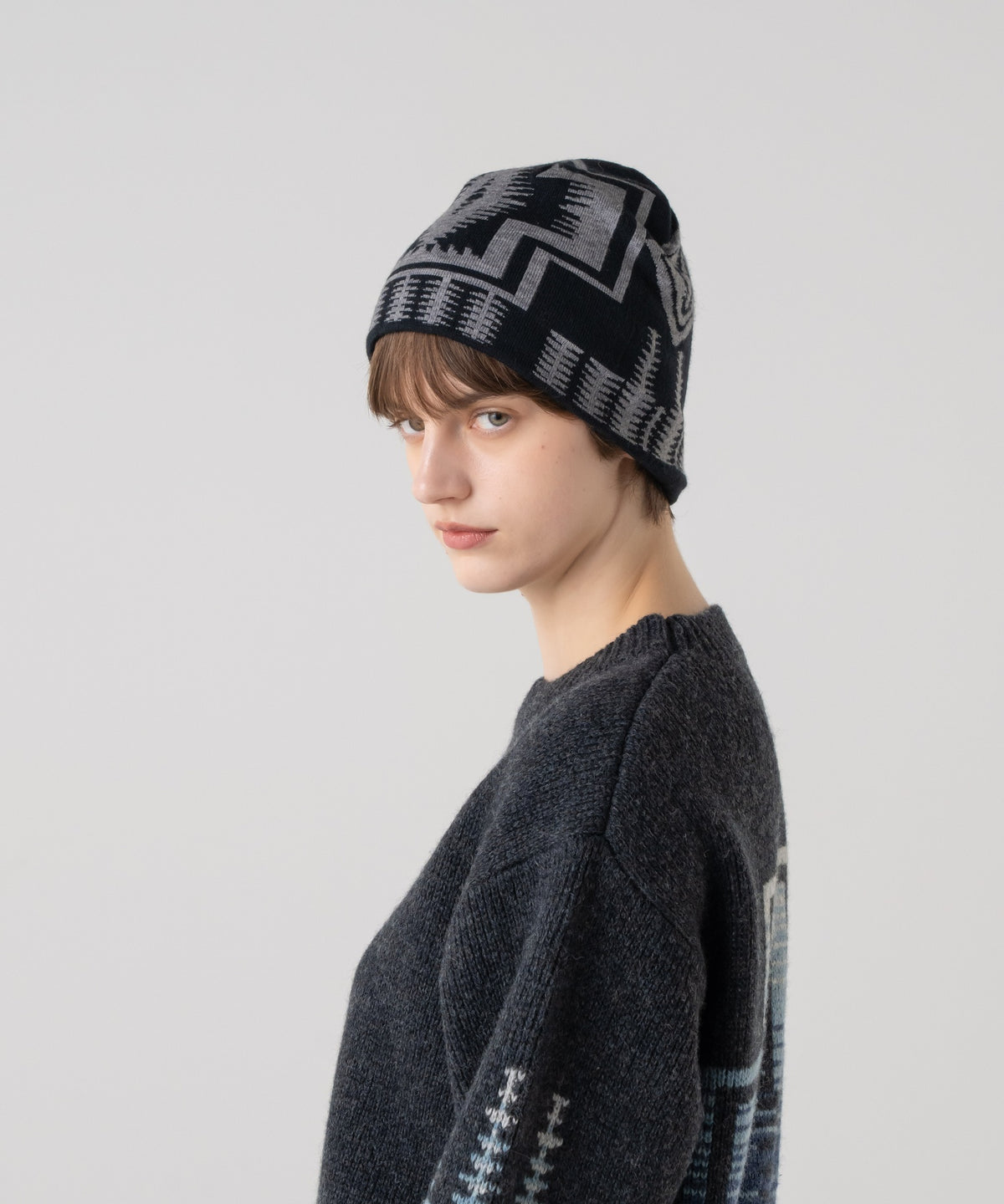 REVERSIBLE KNIT BEANIE
