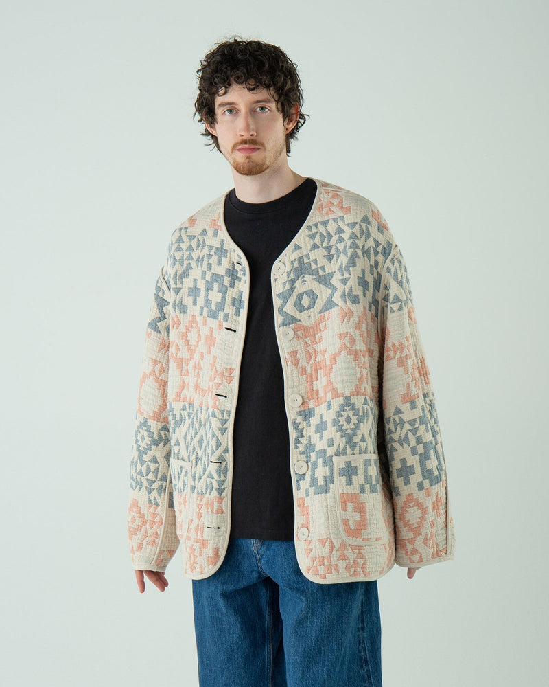 ノーカラーベスト