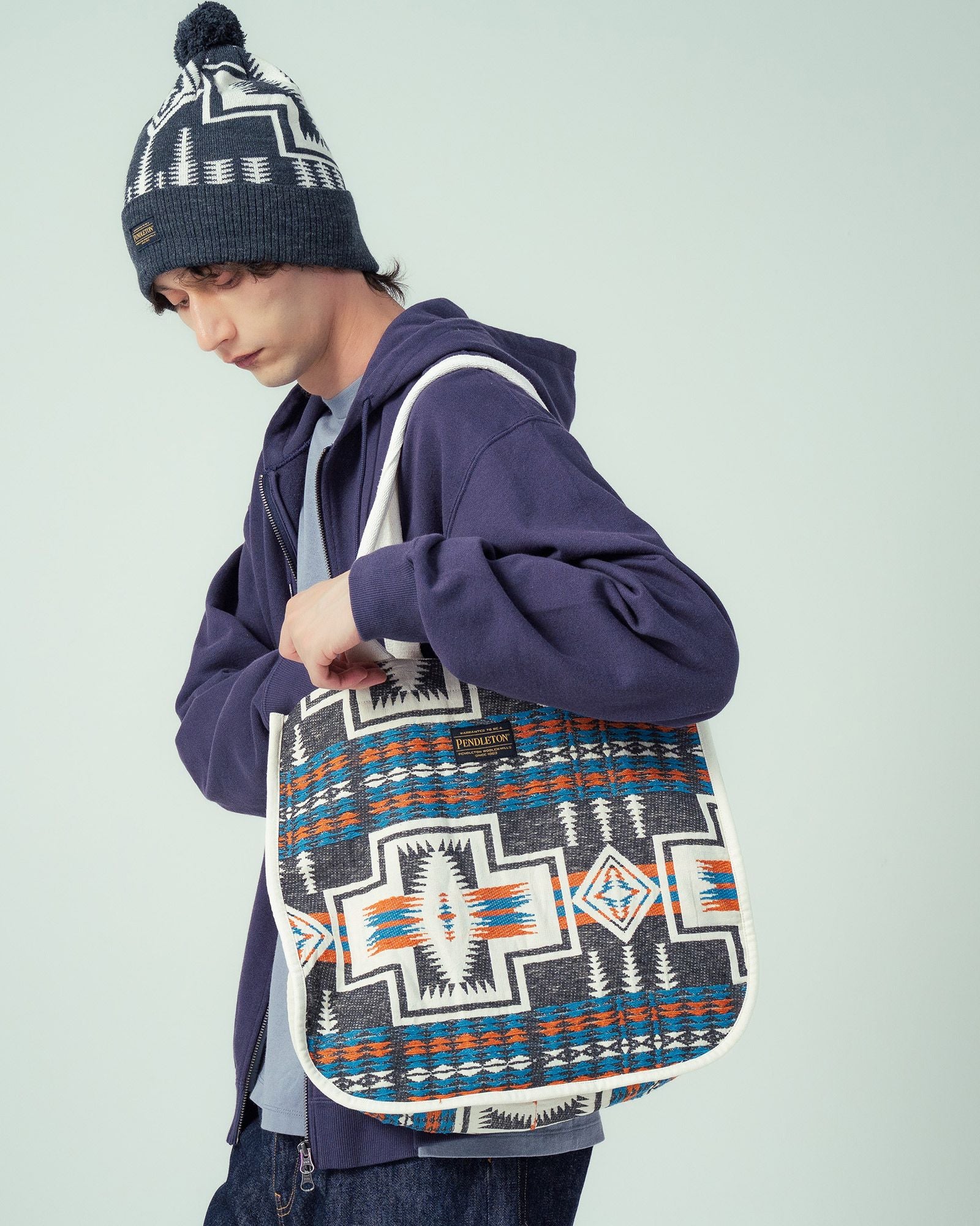 ジャガード・トート