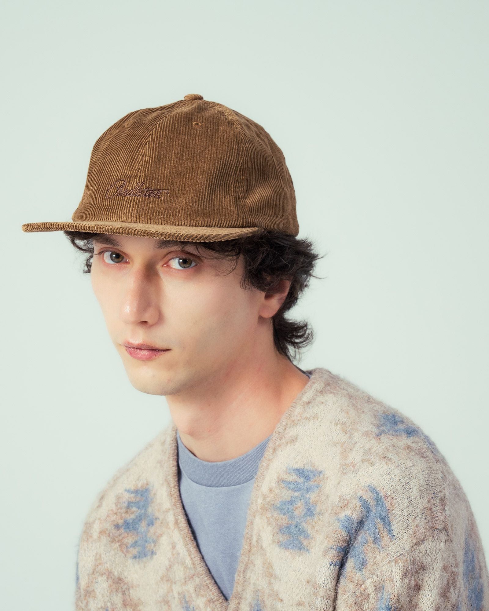 コーデュロイロゴ・エンブロイダリーキャップ