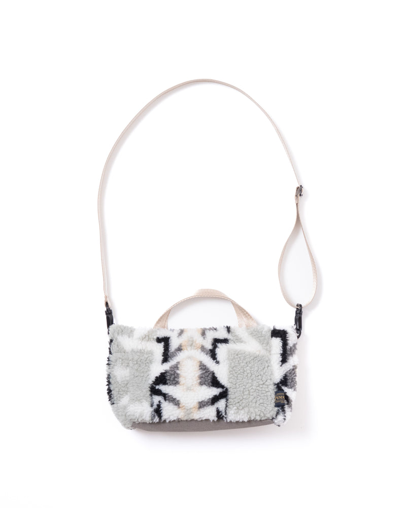 ボア・ショルダーバッグ