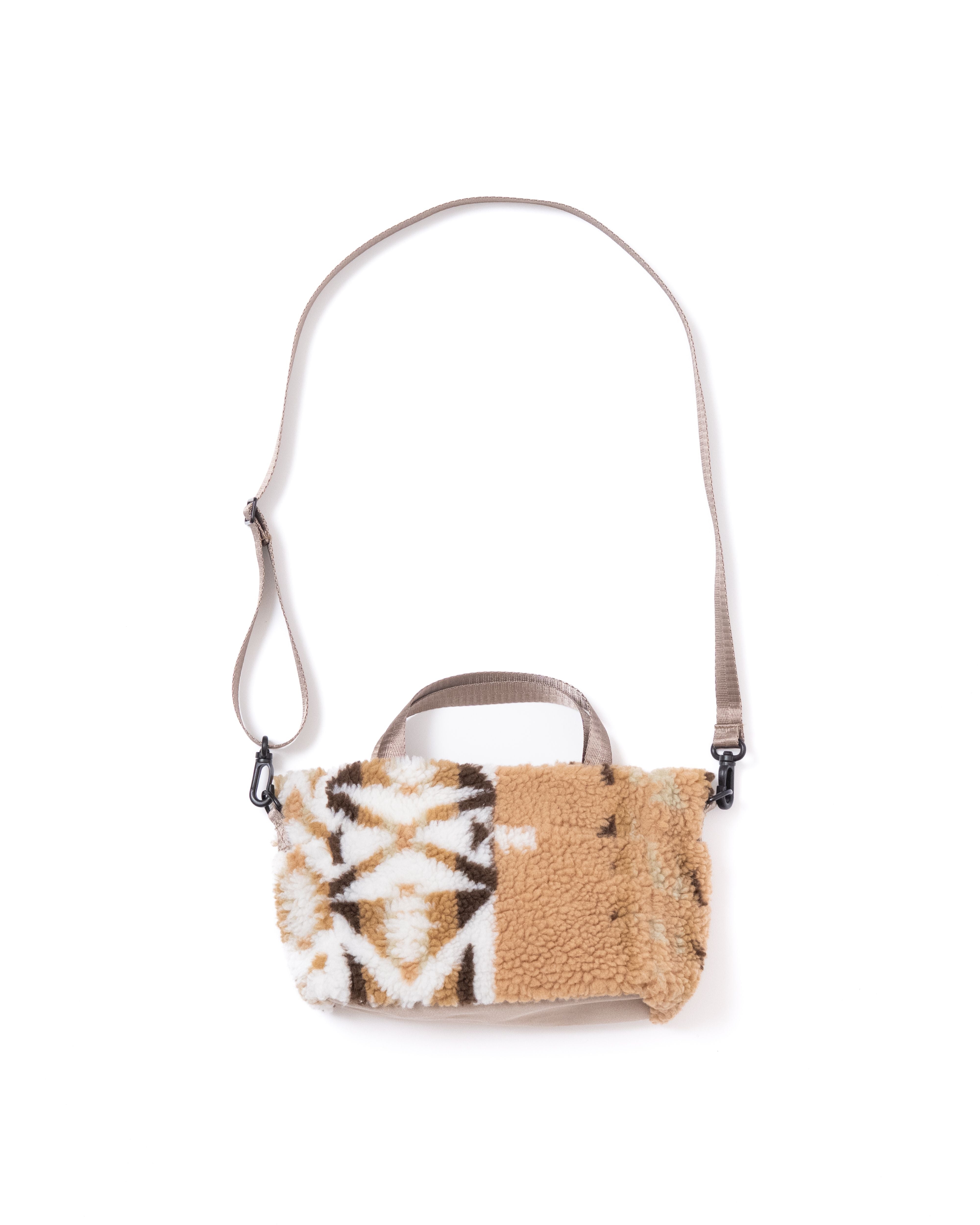 ボア・ショルダーバッグ