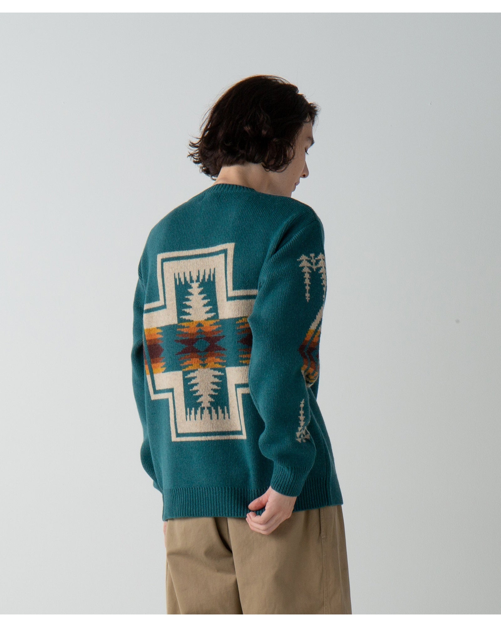 クルーネック　プルオーバー