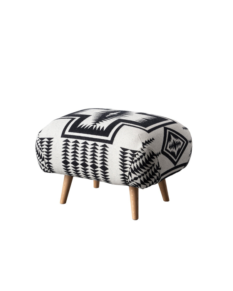 Buns Ottoman by P